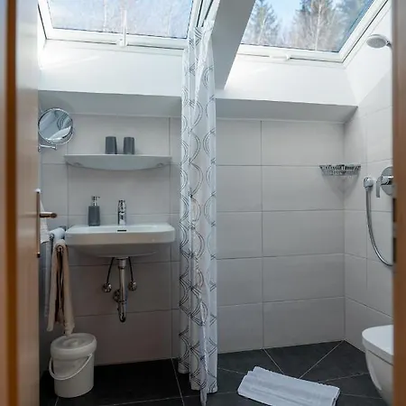Haus Kranzusch Homestay *